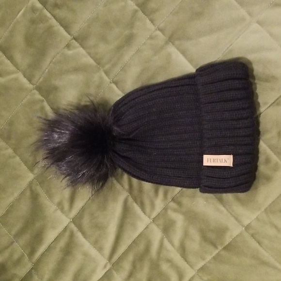 FURTALK Black Women Winter knitted Beanie hat with faux fur removable pom - Picture 2 of 6